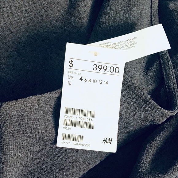 H&M Crepe Weave Open Back Dress - Picture 5 of 5